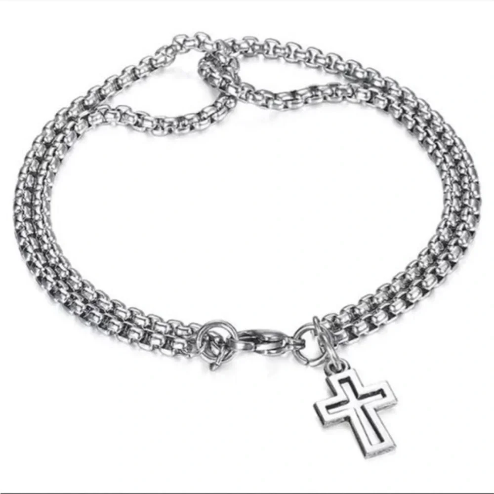 Men’s silver cross bracelet